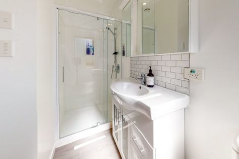 Photo of property in 25 Satara Crescent, Khandallah, Wellington, 6035