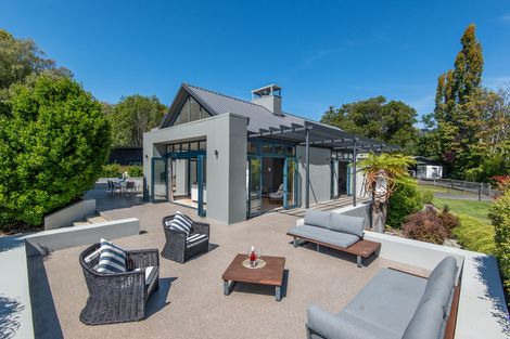 Photo of property in 105 Gladstone Road South, East Taieri, Mosgiel, 9024