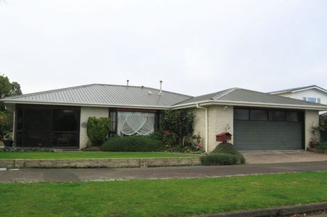 Photo of property in 31 Rangitane Street, Palmerston North, 4414