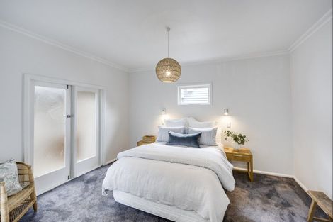 Photo of property in 2/8 Meeanee Quay, Westshore, Napier, 4110
