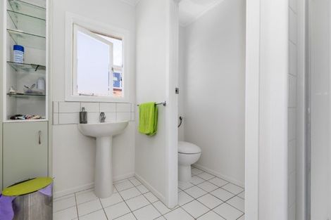 Photo of property in 4/14 Strong Street, St Johns, Auckland, 1072