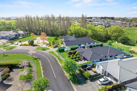 Photo of property in 32 Bronco Drive, Aidanfield, Christchurch, 8025