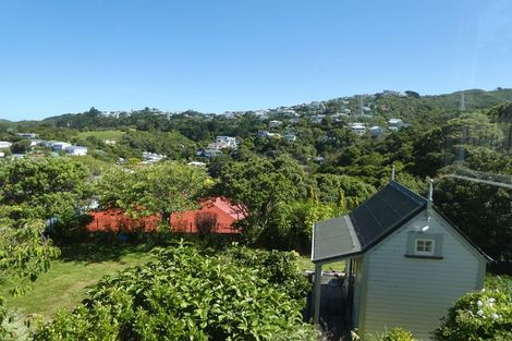 Photo of property in 49 Devon Street, Aro Valley, Wellington, 6021