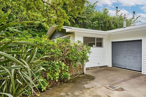 Photo of property in 13b Gainsborough Grove, Belmont, Lower Hutt, 5010