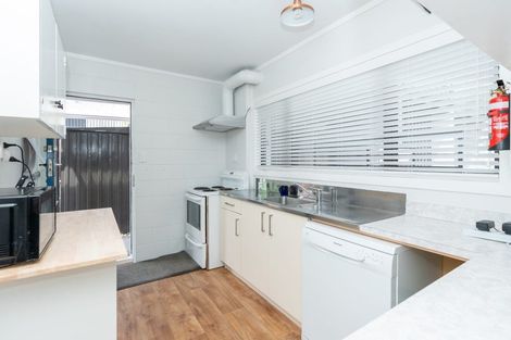 Photo of property in 5/875 Heaphy Terrace, Claudelands, Hamilton, 3214