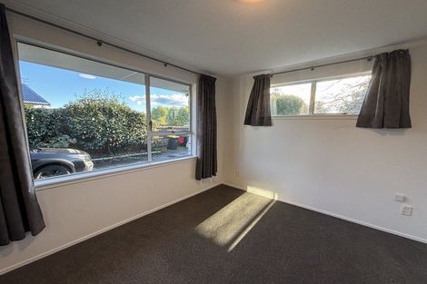 Photo of property in 62 Warren Crescent, Hillmorton, Christchurch, 8025
