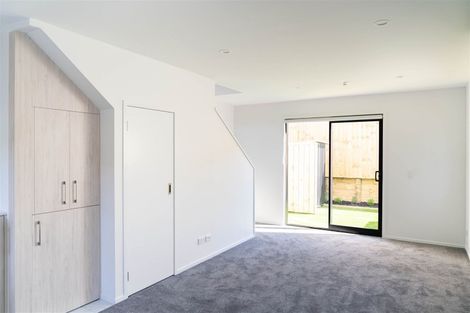 Photo of property in 1/21 Karamu Street, Te Atatu Peninsula, Auckland, 0610