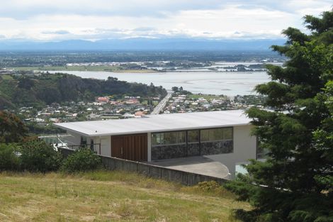 Photo of property in 60 Panorama Road, Clifton, Christchurch, 8081