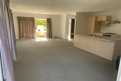 Photo of property in 4 Poaka Avenue, Takanini, 2112