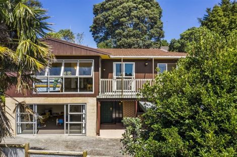 Photo of property in 223a Titirangi Road, Titirangi, Auckland, 0604