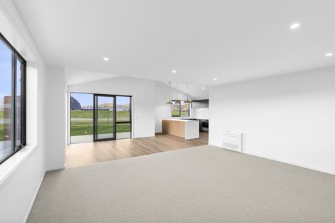 Photo of property in 31 Packer Road, Wanaka, 9382