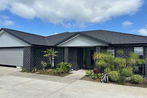 Photo of property in 8 Captains Loop, Haruru, 0204