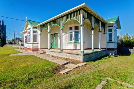 Photo of property in 4 Laura Street, Lumsden, 9730