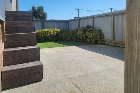 Photo of property in 1 Shackleton Street, New Brighton, Christchurch, 8061