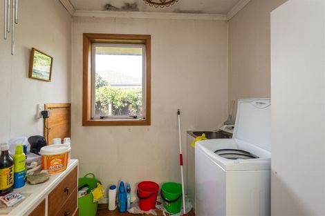 Photo of property in 35 Sevenoaks Drive, Bryndwr, Christchurch, 8053