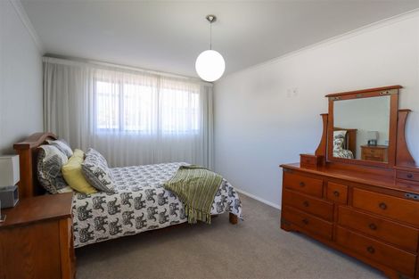 Photo of property in 219 Douglas Street, Highfield, Timaru, 7910