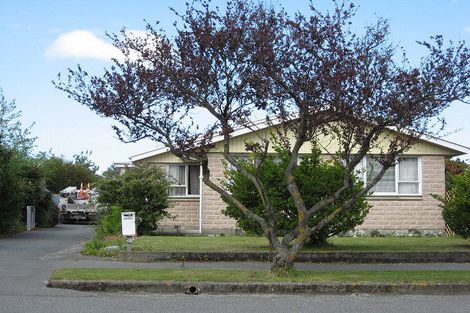 Photo of property in 42 Ashgrove Street, Rangiora, 7400