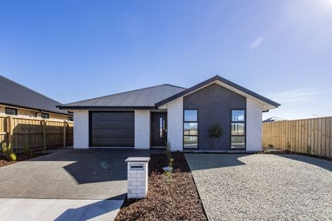 Photo of property in 5 Weaver Street, Woodend, 7691