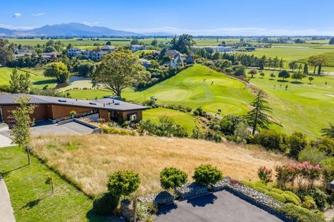 Photo of property in 22 Golf View Close, Fairhall, 7272