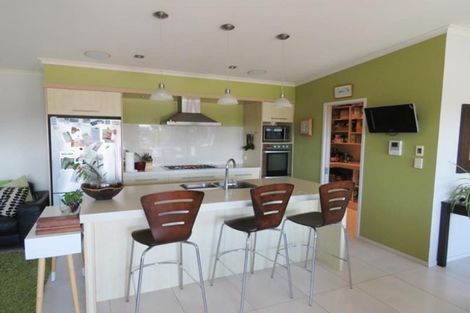 Photo of property in 42b Calvert Road, Lynmouth, New Plymouth, 4310