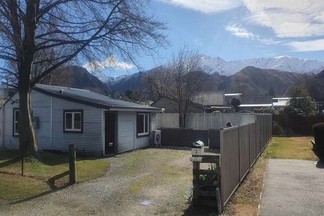 Photo of property in 1 Cornwall Street, Arrowtown, 9302