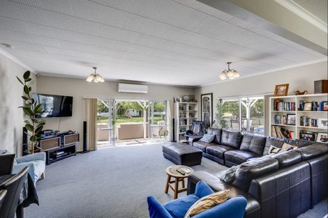 Photo of property in 16 The Loop, Meeanee, Napier, 4110