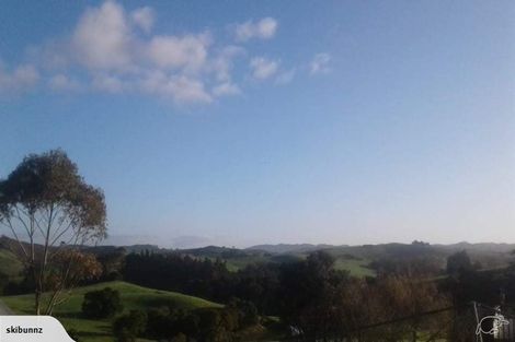 Photo of property in 50 Gorge Road, Maungaturoto, 0520