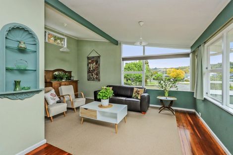 Photo of property in 17 Neeve Road, Taradale, Napier, 4112