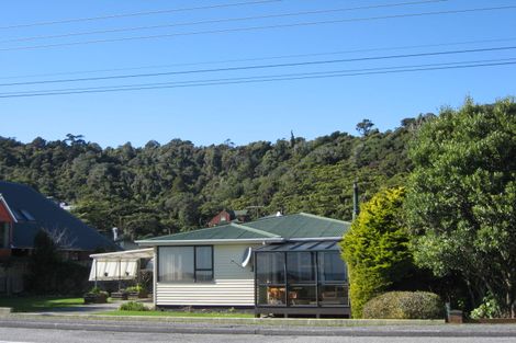 Photo of property in 185 Main South Road, Karoro, Greymouth, 7805