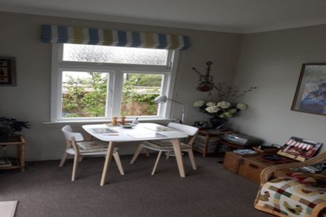 Photo of property in 5b Titoki Road, Raumati Beach, Paraparaumu, 5032