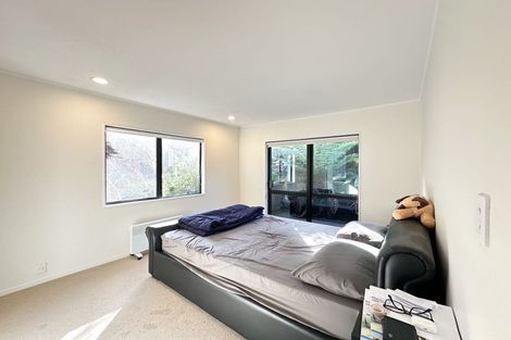 Photo of property in 4/6 Honeysuckle Lane, Mairangi Bay, Auckland, 0630