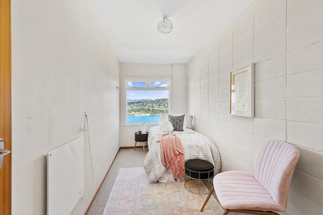 Photo of property in 115 Akaroa Drive, Maupuia, Wellington, 6022