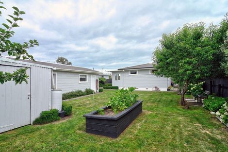 Photo of property in 19 Fisher Place, Carterton, 5713