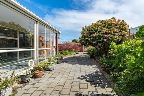 Photo of property in 79b Oxford Street, South Dunedin, Dunedin, 9012