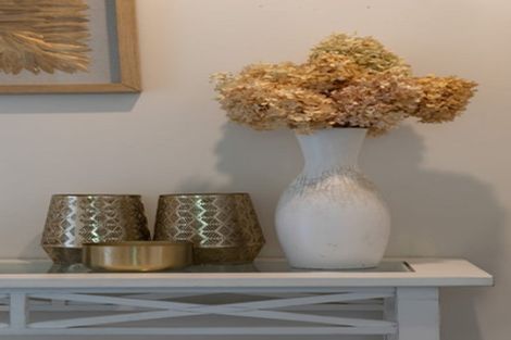 Photo of property in 18 Queen Street, Cambridge, 3434