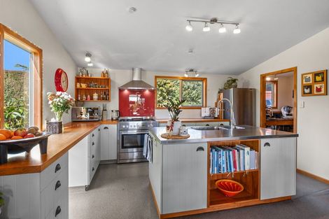 Photo of property in 211 Smart Road, Hillsborough, New Plymouth, 4372