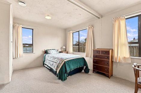 Photo of property in 20 Karewa Street, Castlecliff, Whanganui, 4501