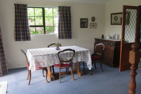 Photo of property in 9 Holland Grove, Richmond Heights, Taupo, 3330