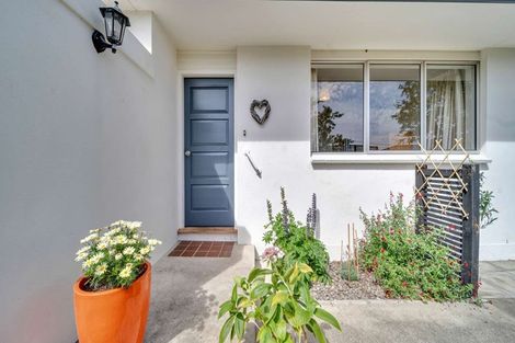 Photo of property in 9a Stuart Street, Holmes Hill, Oamaru, 9401