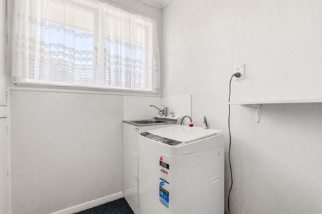 Photo of property in 8 Paehoro Grove, Turangi, 3334