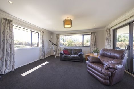 Photo of property in 707 Aranui Road, Kairanga, Palmerston North, 4475