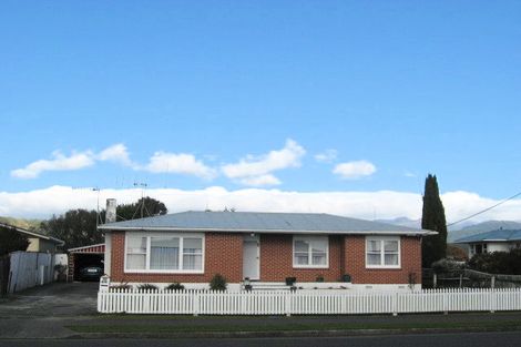 Photo of property in 164 Bartholomew Road, Levin, 5510