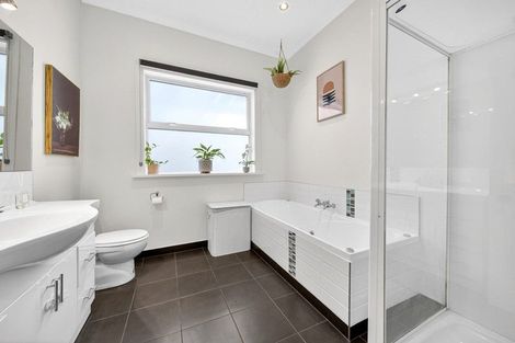 Photo of property in 77 Gordon Street, Lansdowne, Masterton, 5810