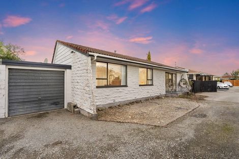 Photo of property in 1/40b Chipping Lane, Redwood, Christchurch, 8051