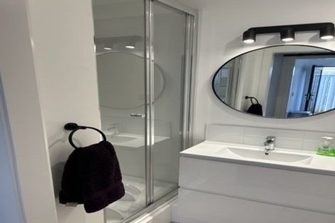 Photo of property in 35 Langana Avenue, Browns Bay, Auckland, 0630