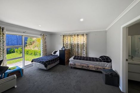 Photo of property in 33 Brian Morgan Terrace, Wainuiomata, Lower Hutt, 5014