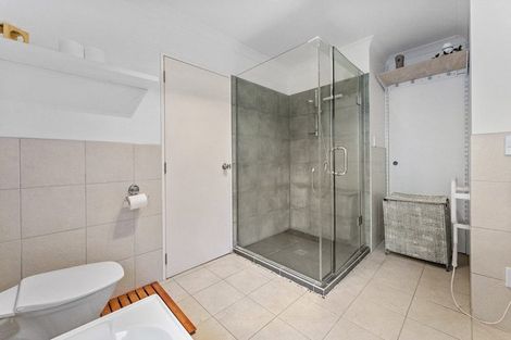 Photo of property in 23d Jelas Road, Red Beach, 0932