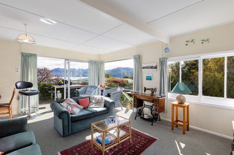 Photo of property in 17 Whero Avenue, Diamond Harbour, Lyttelton, 8971