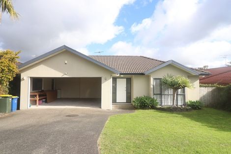 Photo of property in 23 Arlose Place, Westgate, Auckland, 0614