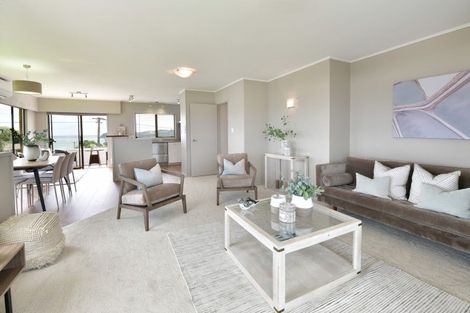 Photo of property in 18 Melandra Road, Stanmore Bay, Whangaparaoa, 0932